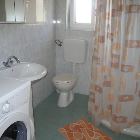 Apartment Apartman F1 *